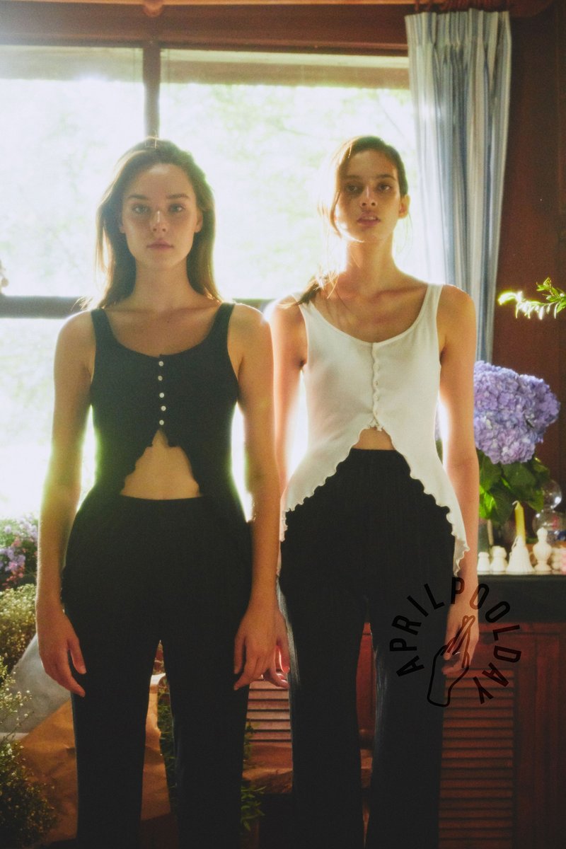 Aprilpoolday / YARRA TOP - 女装上衣 - 其他材质 紫色