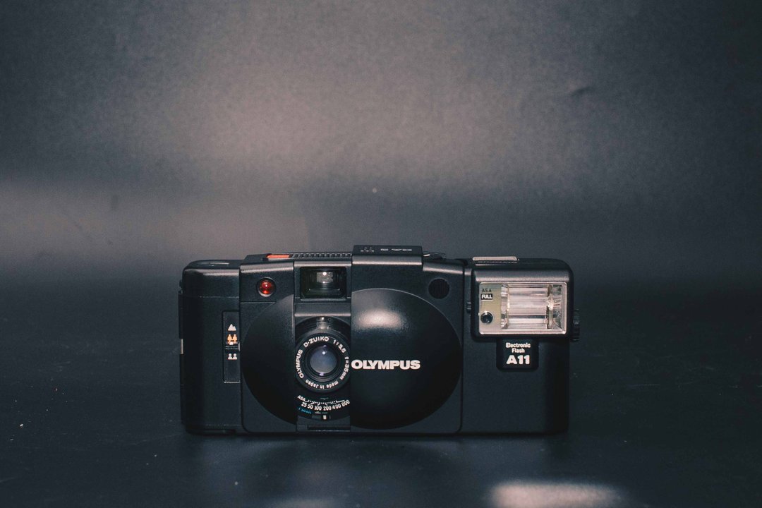OLYMPUS XA2+A11闪光灯 底片相机组 - 相机 - 其他金属 黑色