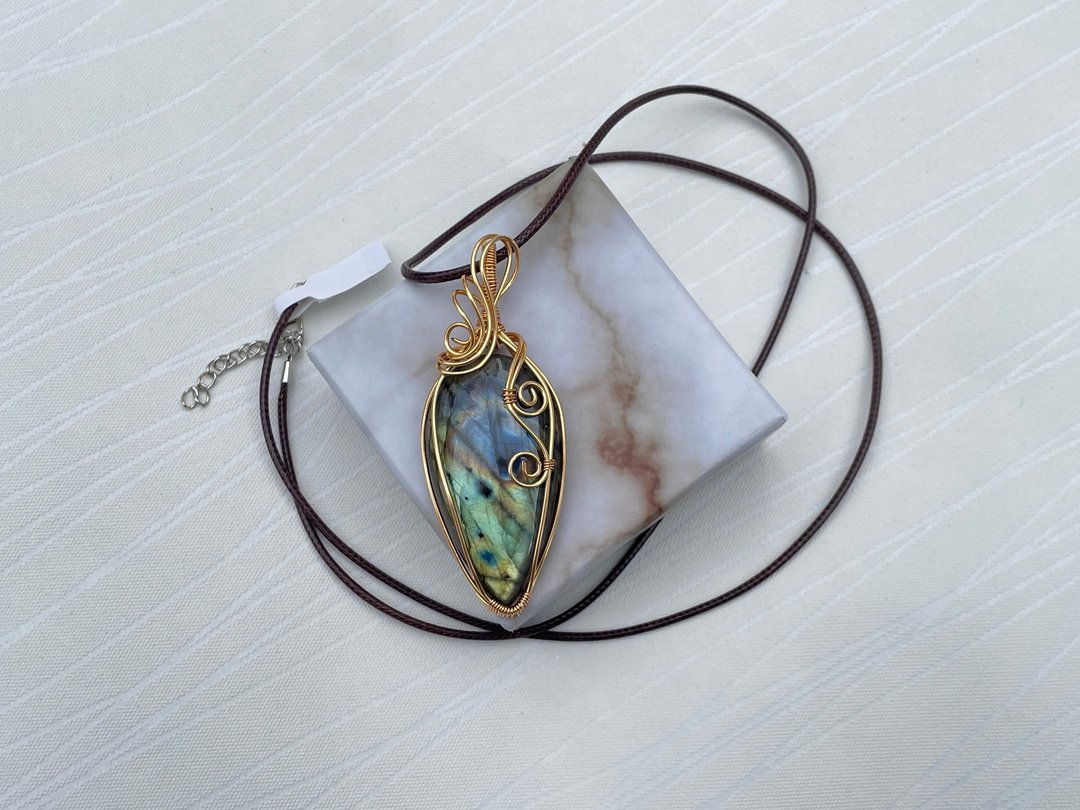 #220731 wire wrapping 拉长石 铜线 绕线 吊堕 - 项链 - 铜/黄铜 蓝色