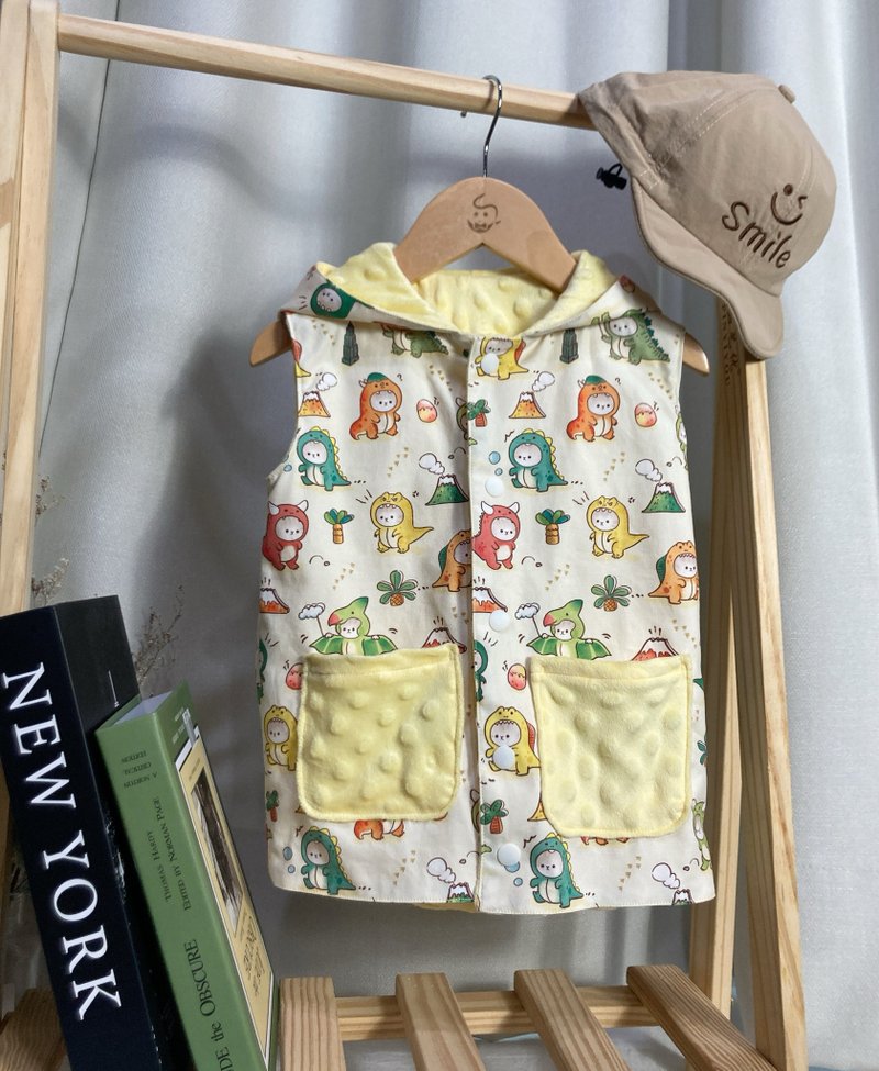 Big smile 幸福手作-儿童恐龙连帽背心80cm - 童装外套 - 棉．麻 多色