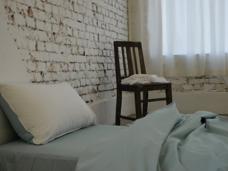 The Soul 灵魂不沉睡有机棉双人标准床包（月牙灰绿色） - 寝具 - 棉．麻 绿色