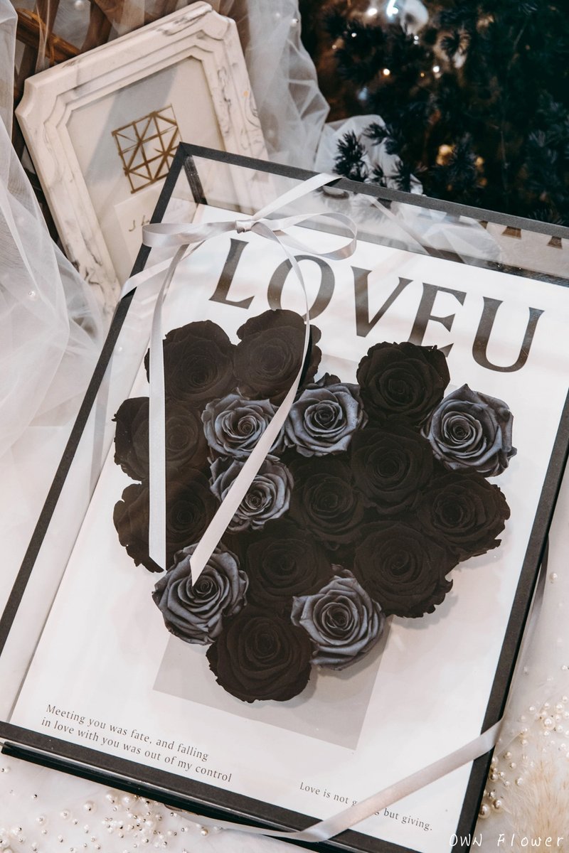 蓝玫瑰花盒/不凋花盒/永生花花礼/玫瑰花盒/情人节礼物/生日礼物 - 干燥花/捧花 - 植物．花 蓝色