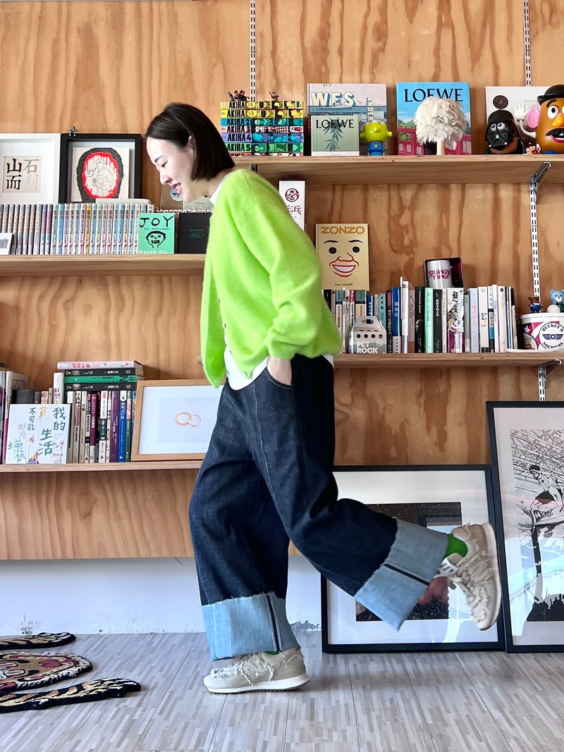 直筒宽版反折牛仔裤 - 中性裤装 - 棉．麻 蓝色