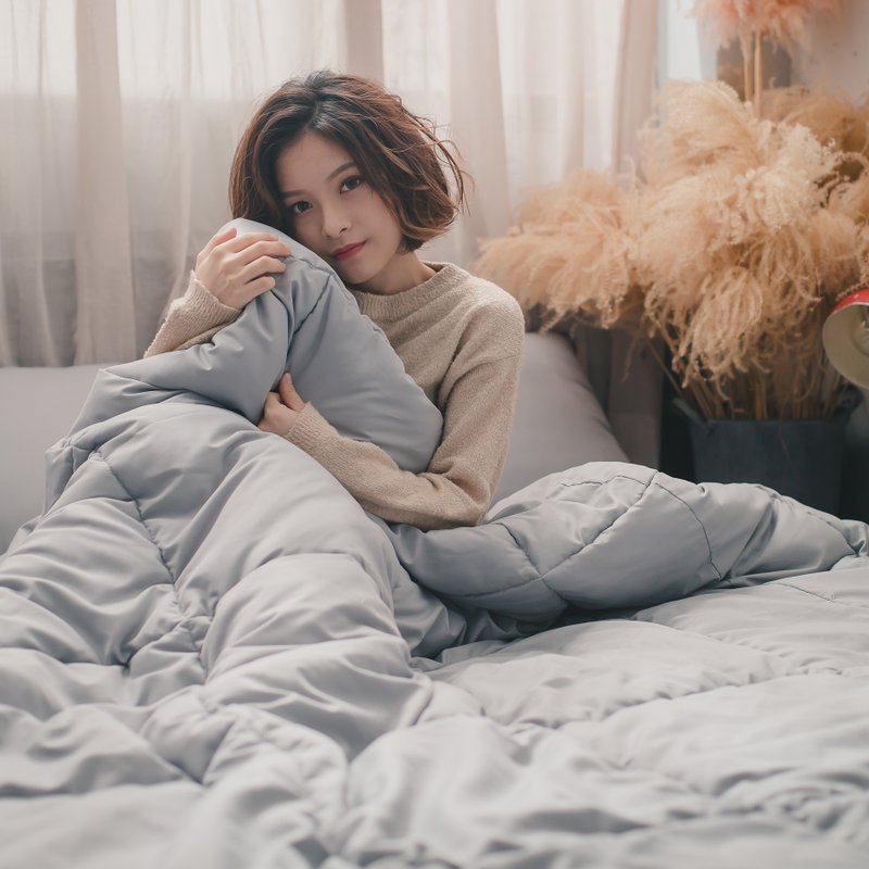 锗锌石墨烯秋冬被 50%石墨烯棉 台湾制【超取限一组】 - 被子/毛毯 - 其他人造纤维 灰色