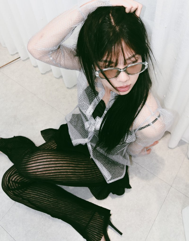 打褶透视喇叭裤裙 (黑) - 女装长裤 - 塑料 黑色