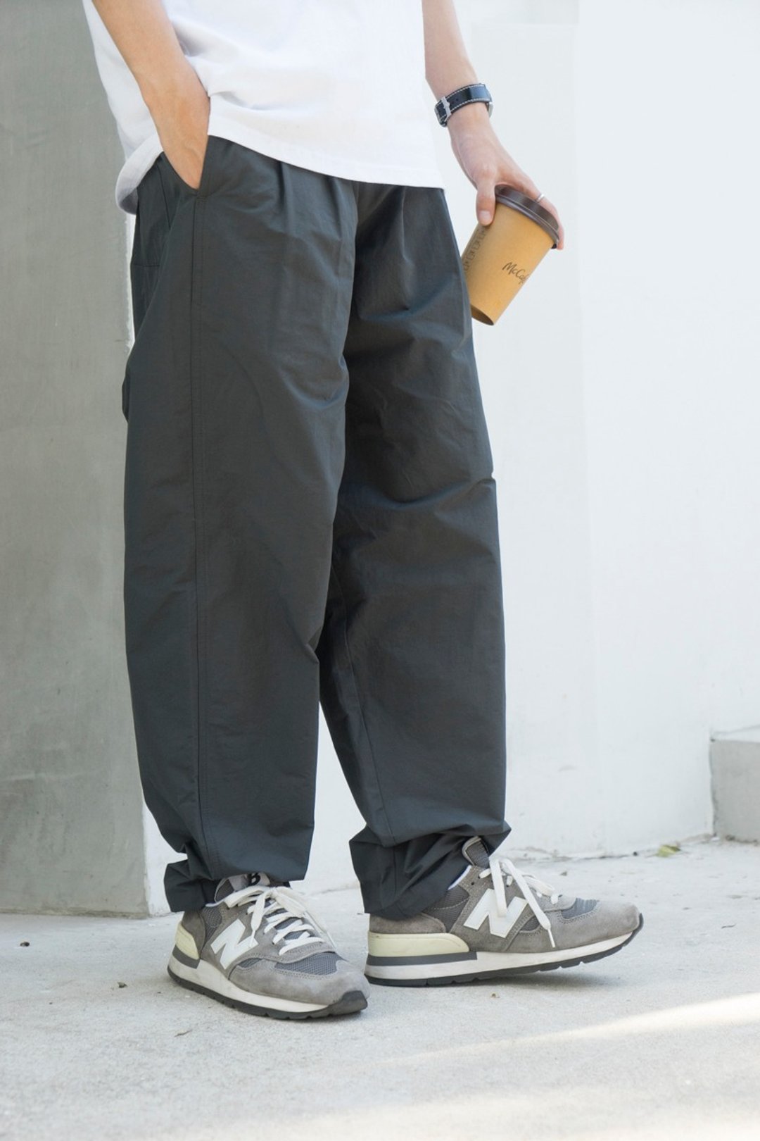PANTS 夏季日系休閒長褲 寬鬆直筒設計鬆緊腰圍百搭款 超舒適面料 - 男士长裤 - 尼龙 灰色
