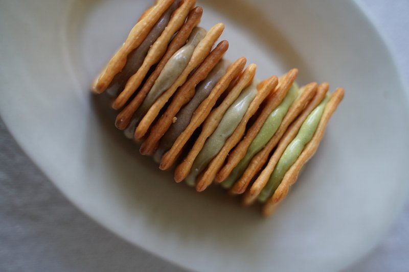 土生土长_台茶牛轧糖夹心饼干【预计12/22起出货】 - 零食/点心 - 新鲜食材 