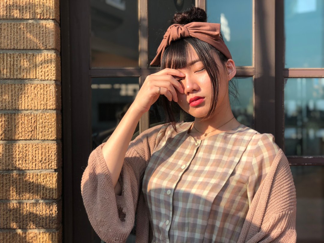 若曾 藕粉 大蝴蝶扭结发带 ggoomstudio - 发带/发箍 - 棉 卡其色