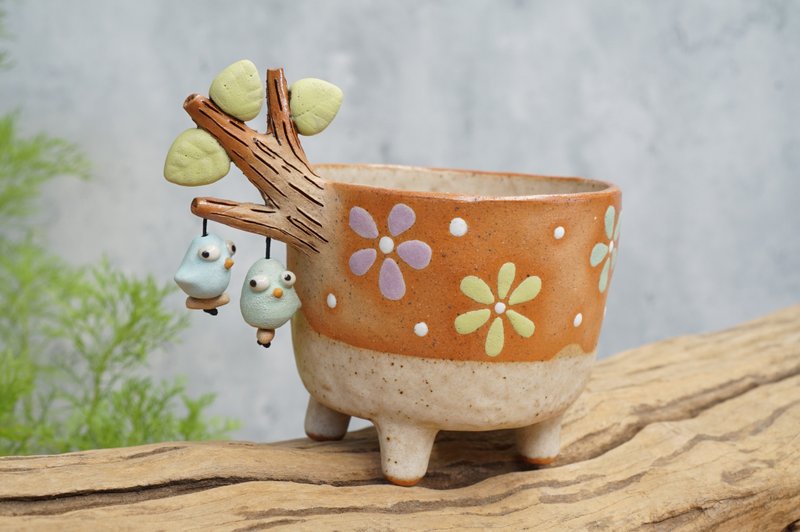 Branch with bird plant pot for cactus , handmade ceramic , pottery - 花瓶/陶器 - 陶 多色