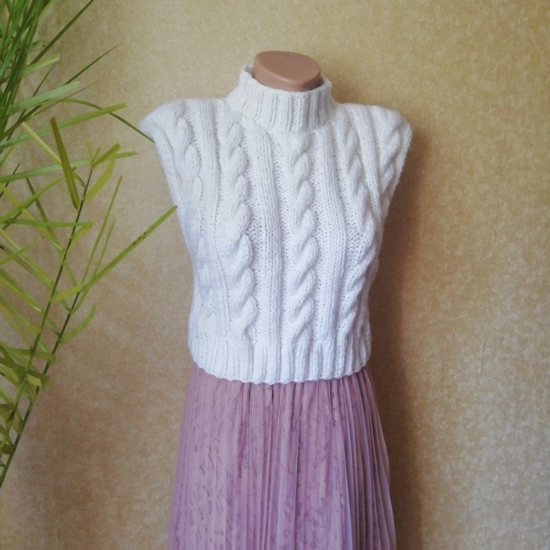 白色羊毛阿蘭短款背心上衣手工針織吊帶背心編織毛衣無袖 - 女装背心 - 羊毛 白色