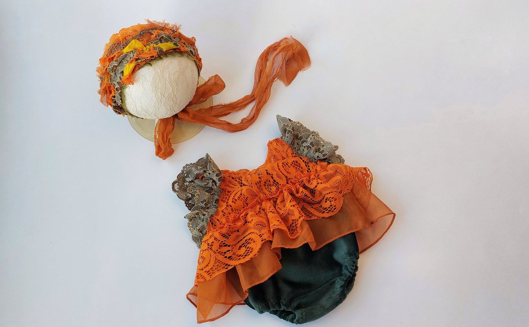 Newborn Girl Outfit, Lace bodysuit, Newborn Dress, Lace bonnet baby, - 婴儿饰品 - 其他材质 橘色