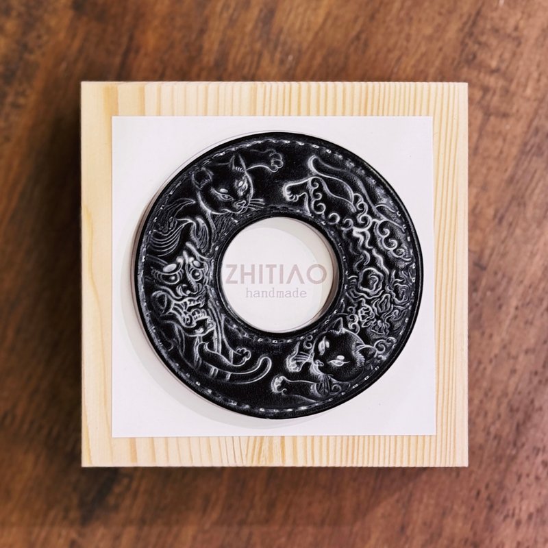 原创手工制作牛皮剑道刀镡 猫侍武者 雾蜡黑 剑锷 Tsuba - 运动配件 - 真皮 黑色