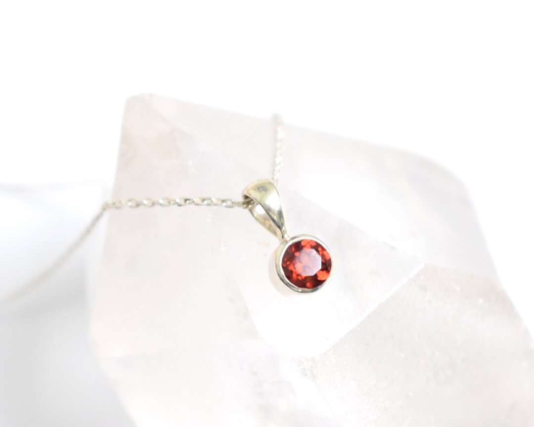 Deep red garnet grain Silver necklace - 项链 - 宝石 红色