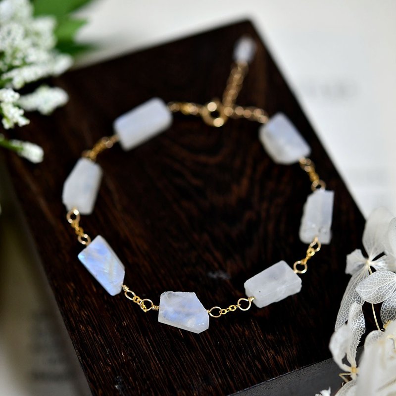 数量限定 加深爱恋 稀有原矿 月光石手链 6月诞生石 - 手链/手环 - 宝石 多色