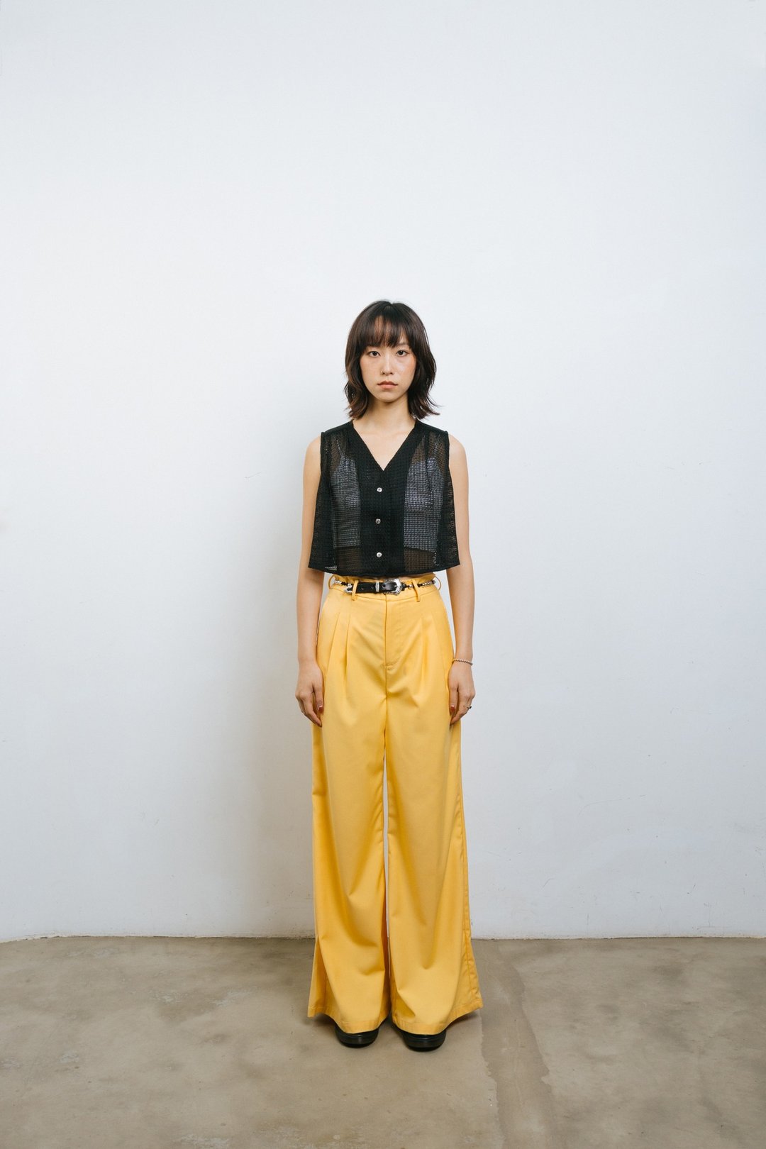 网状马甲背心 crochet vest coat - 女装背心 - 其他材质 黑色