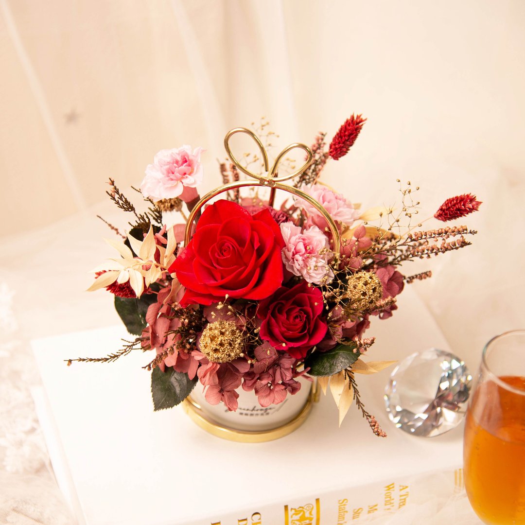 【风华】 永生花 干燥花开幕贺礼 新居 升迁 蝴蝶结 桌花 - 干燥花/捧花 - 植物．花 金色