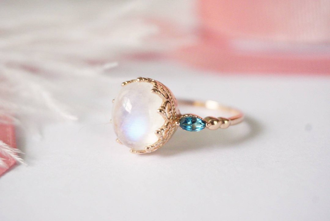 Natural Rainbowmoonstone and Natural Londontopaz Silver Ring - 戒指 - 纯银 白色