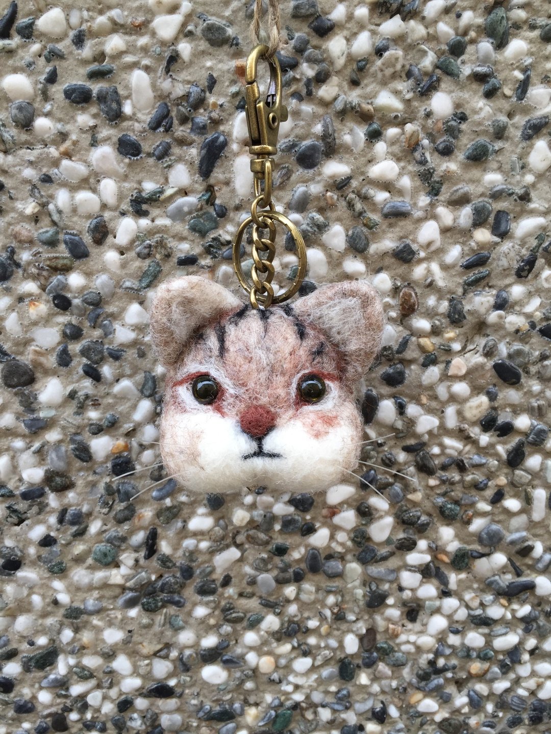 虎斑猫 吊饰 证件夹 胸针 羊乐多羊毛毡乐园 - 钥匙链/钥匙包 - 羊毛 