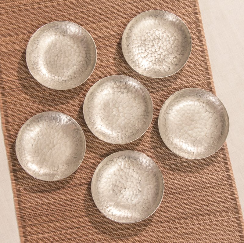 白锡纯手工锻敲槌目纹杯托 1组6件(8cm) - 浅碟/小碟子 - 其他金属 银色