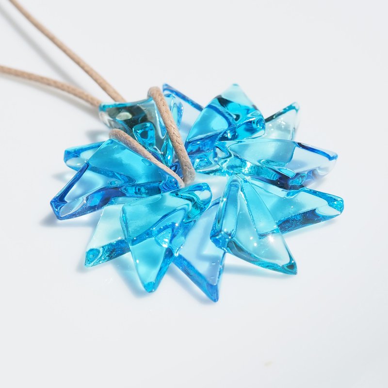 风车玻璃（风车【苍】）项链【可选绳子颜色、长度】【预约制作】 - 项链 - 玻璃 蓝色