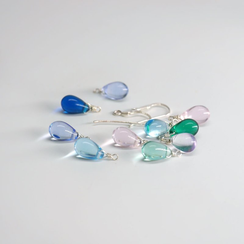 多色选择 - Candy Jewelry 925纯银琉璃耳环 耳勾 (可改无痛耳夹) - 耳环/耳夹 - 琉璃 多色