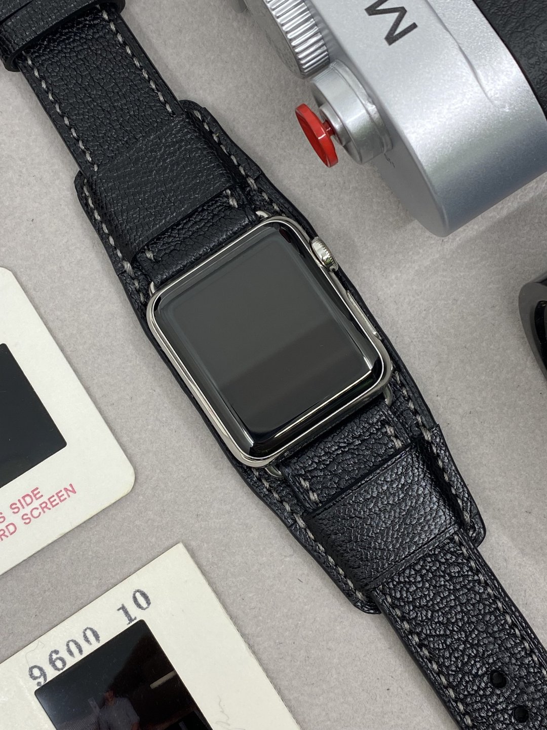 Apple Watch 真皮手表带, 黑色皮底表带, 适合苹果 iWatch 41mm - 表带 - 真皮 黑色