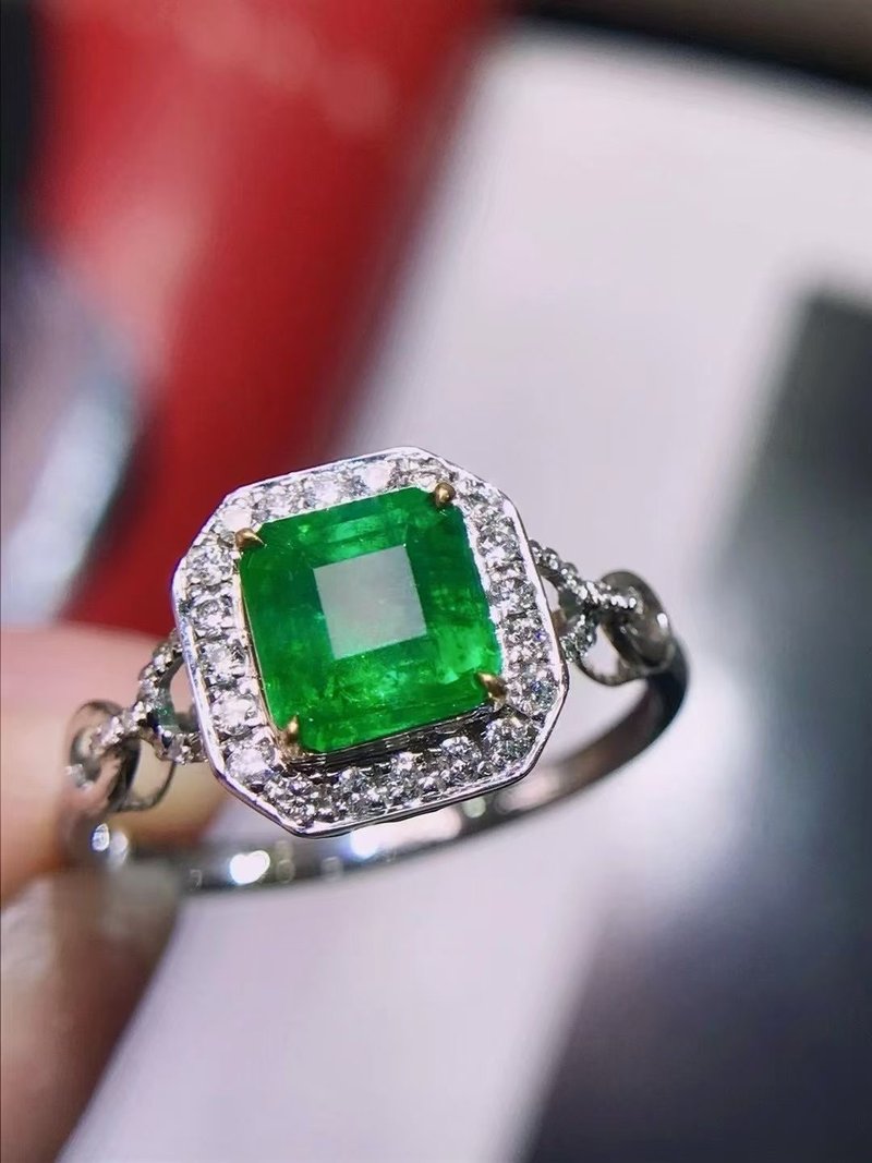 祖母绿戒指  1.3克拉 - 戒指 - 宝石 