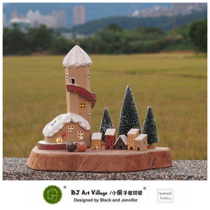 欧洲下雪童话小镇组/含大教堂(灯)+下雪小屋+猫头鹰+树+原木底座 - 摆饰 - 陶 多色