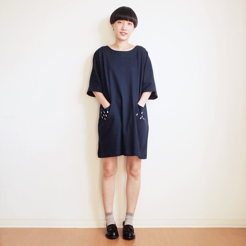 rainy pocket dress : navy - 洋装/连衣裙 - 棉．麻 蓝色