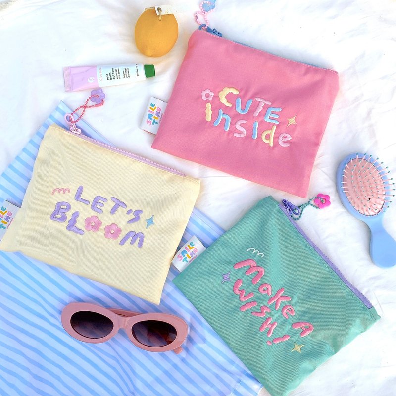 Smiletime Tiny bag - 化妆包/杂物包 - 棉．麻 多色