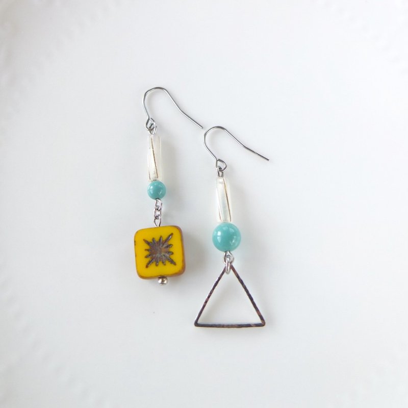 {TomorRong} 复古味|| 耳环 - 耳环/耳夹 - 其他材质 黄色