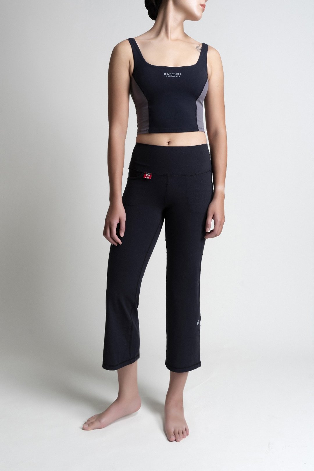 Rapture Vancouver 七分微喇宽裤 Yoho Capri Flares - 女装瑜珈服 - 其他人造纤维 黑色