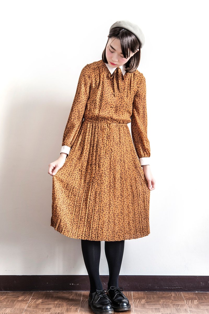 Vintage 白翻领古着长袖洋装 - 洋装/连衣裙 - 聚酯纤维 橘色