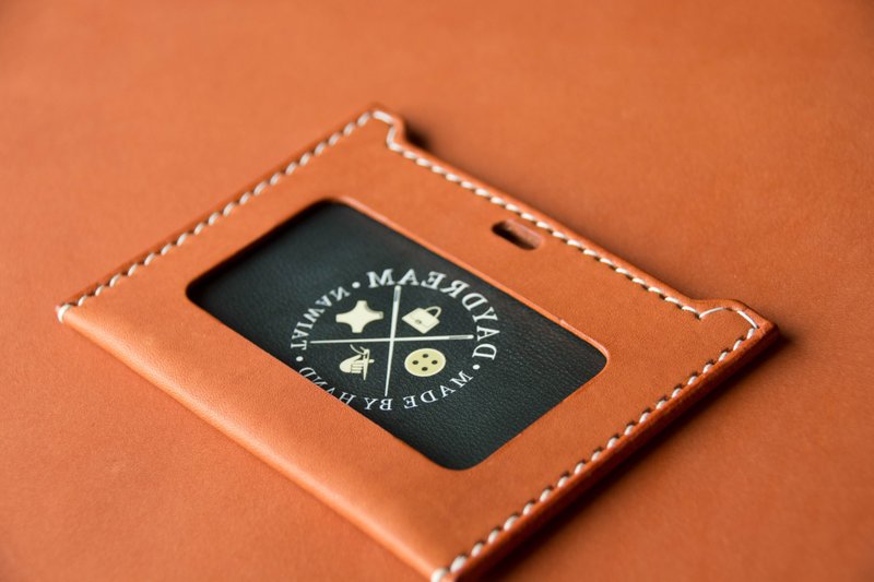 纯手工制作 / 植鞣识别证卡套 / 横式 / 焦糖色 - 证件套/卡套 - 真皮 