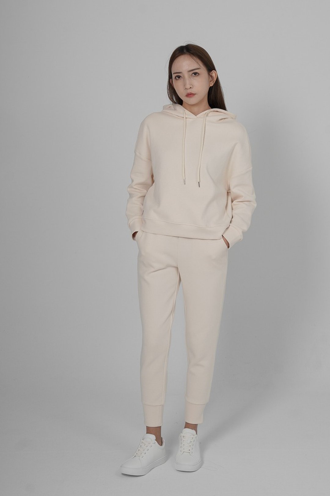 Scuba Cotton Sweat Pants - Cream | 太空棉缩口运动长裤 - 奶白 - 女装长裤 - 棉 白色