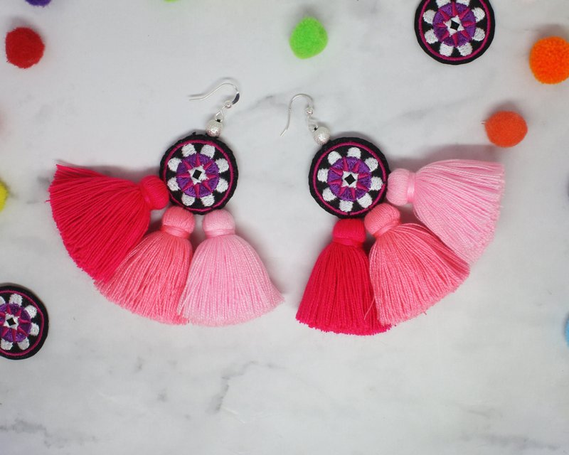 Sweet Tassel Earrings Gift For Girlfriend, Pink Ombre Ethic Embroidery Jewelry - 耳环/耳夹 - 棉．麻 粉红色
