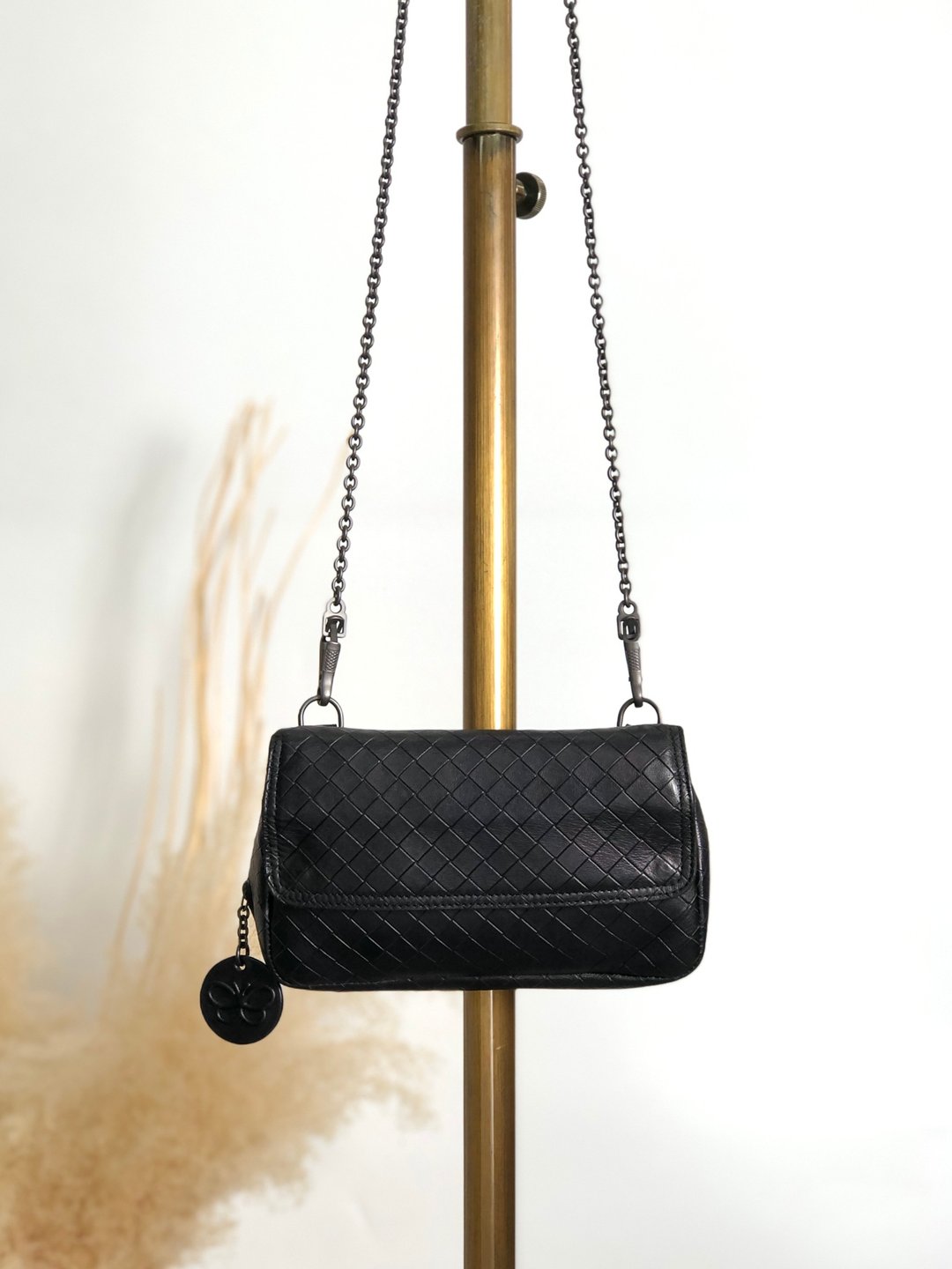 【 日本直送 名牌中古包 】Bottega Veneta 葆蝶家 侧背包 黑色 皮革 经典编织链条 kgc2x6 - 侧背包/斜挎包 - 真皮 黑色