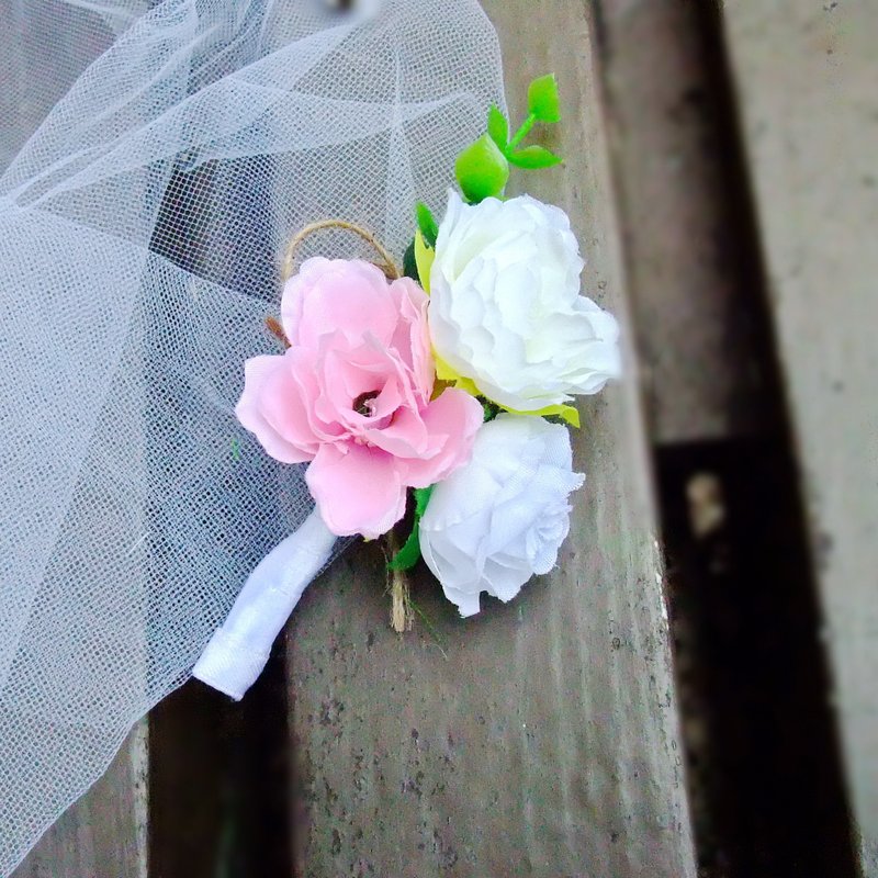 婚礼胸花 新娘伴娘新郎 【仿真花系列】B013 - 胸花/手腕花 - 丝．绢 粉红色