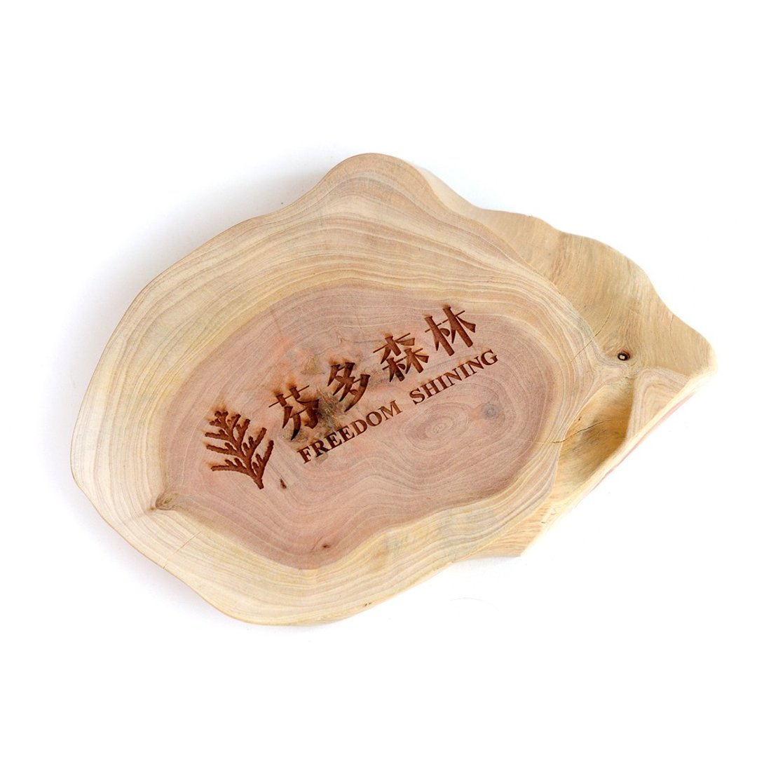 龙柏杯垫|打造桌上风格用大自然不规则格调的吸水隔热垫,摆件木垫 - 杯垫 - 木头 金色