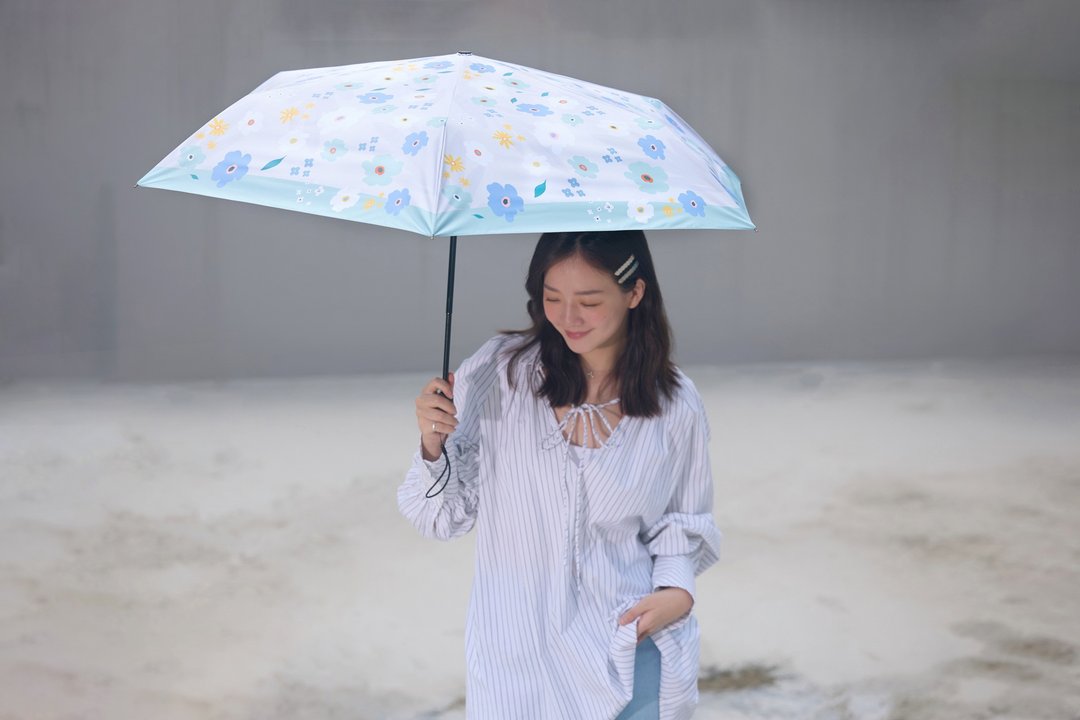【rento】防晒黑胶安全自动伞-缤纷花舞(灰蓝) - 雨伞/雨衣 - 防水材质 蓝色