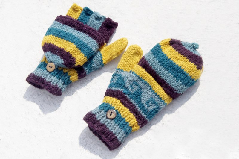 圣诞节礼物 创意礼物 交换礼物 限量一件手织纯羊毛针织手套 / 可拆卸手套 / 内刷毛手套 / 保暖手套(made in nepal) - 宇宙感 蓝紫色海洋 东欧海浪图腾 - 手套 - 羊毛 多色