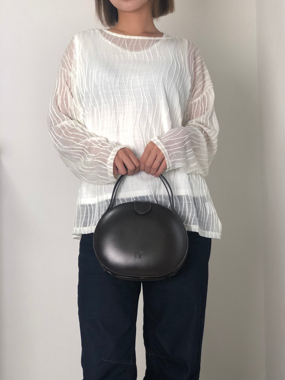 【日本直送 中古名牌包】LOEWE 罗威 经典棕色皮革圆形手提化妆包 vintage vintage pyjsv4 - 手提包/手提袋 - 真皮 咖啡色