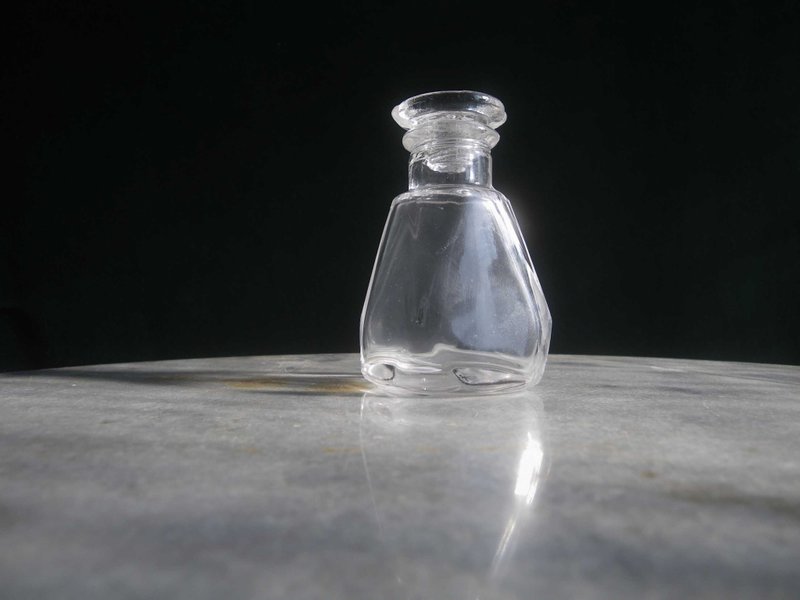 【老时光 OLD-TIME】早期日本玻璃酱油瓶 - 摆饰 - 其他材质 