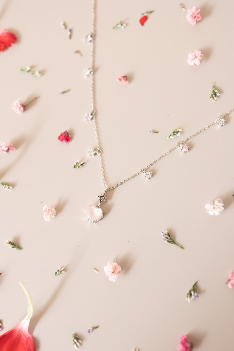 粉晶爱心颈链 纯银颈链 - 项链 - 纯银 粉红色