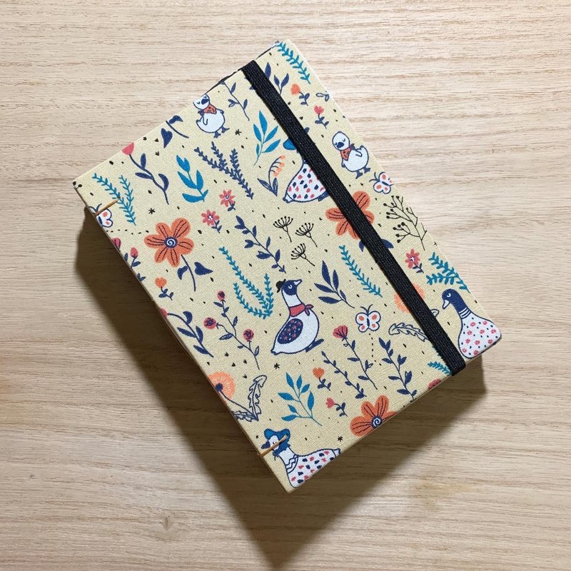 爱在深秋 - 大地黄 - 2025 无时效 A6 手缝手帐本 - 笔记本/手帐 - 纸 