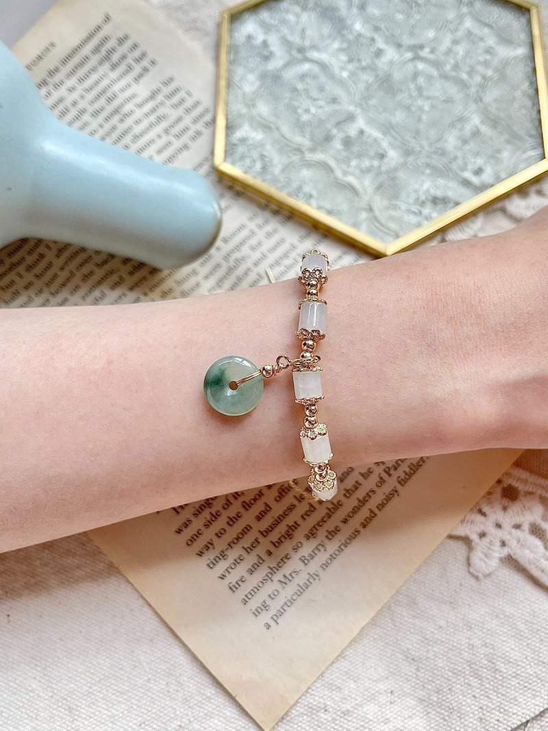 缅甸玉A玉翡翠-冰白路路通配平安扣14K包金手链 礼物 玉 定制 - 手链/手环 - 玉石 金色