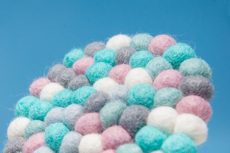 情人节礼物民族风森林系羊毛毡杯垫 彩虹杯垫-蓝色泡泡吸水杯垫 - 杯垫 - 羊毛 多色