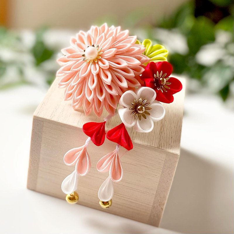 Shichigosan Hair ornaments for small children Sakura Kanzashi Knob work - 发饰 - 丝．绢 粉红色