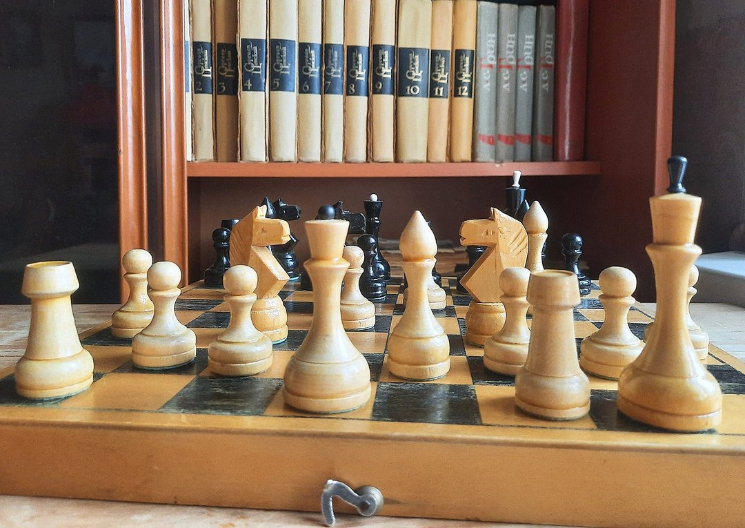 小模型 Oredez 苏联国际象棋套装 1969 年 — 56 岁木制国际象棋复古 - 桌游/玩具 - 木头 