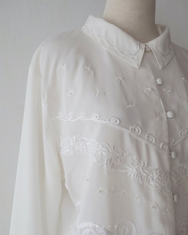 复古刺绣领宽松欧美版型长袖米色古着衬衫 - 女装衬衫 - 聚酯纤维 白色